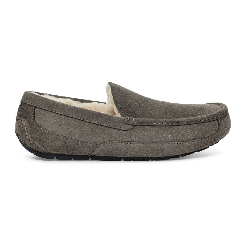 UGG Men's Ascot Grey Suede